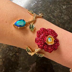 Betsey Johnson Rose Hinged gold tone bangle bracelet